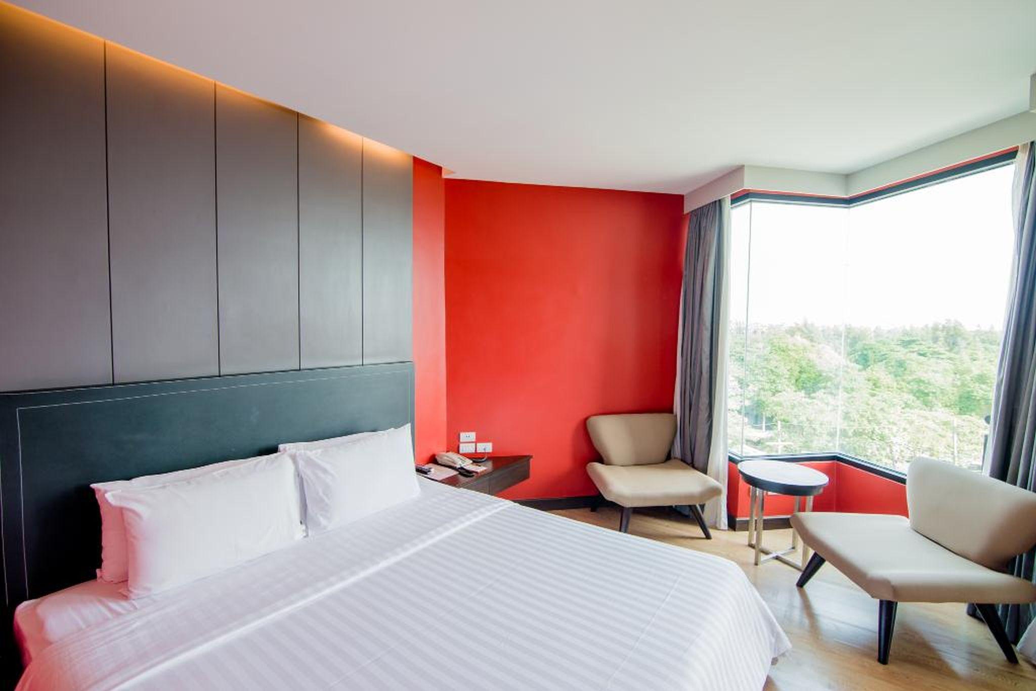 The Sez Hotel Бангсен Екстер'єр фото